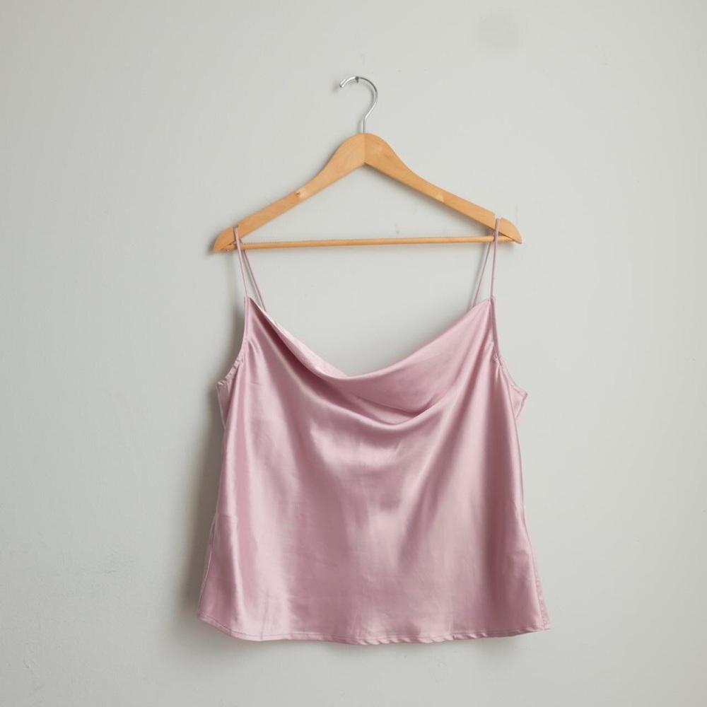 Urban outfitters pinky purple cowl neck satin tank top Large NWT